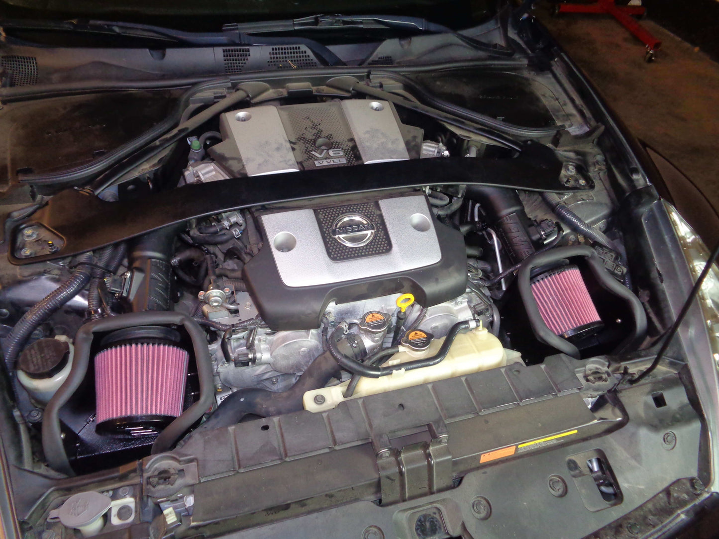 Flowmaster VHR Delta Force Performance Air Intakes - Carb Compliant (616154)